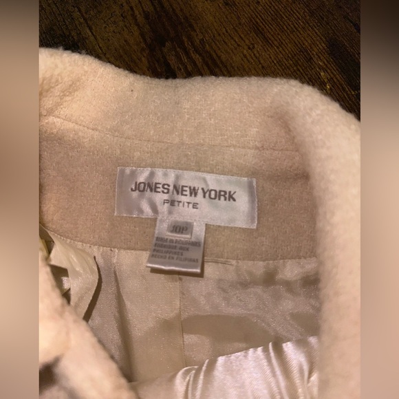 Cream Wool Blend Jacket with‎ Button Details - Picture 3 of 14